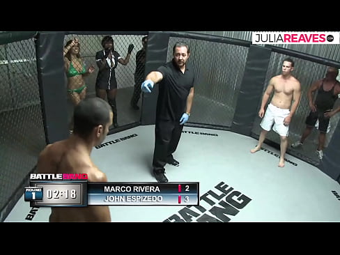 ❤️ Ultimate Fighter ቀለበቱ ውስጥ ከተጣላ በኋላ አንዲት ቁጥር ሴትን ትበዳለች። በእኛ am.redpornpictures.ru% ❌❤